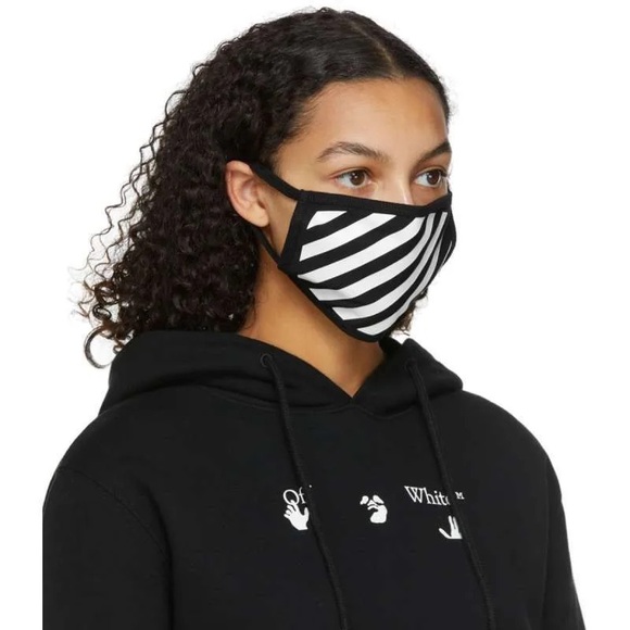 OFF-WHITE Black & White Diagonal Mask - Picture 2 of 8